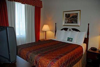 Chisholm Suite Hotel Duncan Εξωτερικό φωτογραφία